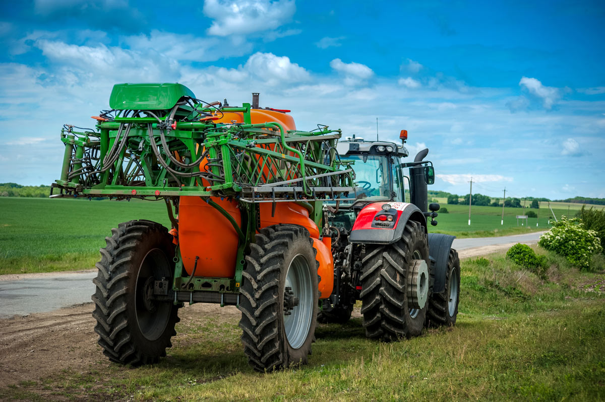 agriculture-tractor חקלאות חכמה